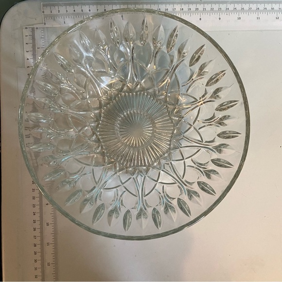 Vintage clear crystal 11” serving‎  bowl - Picture 3 of 5